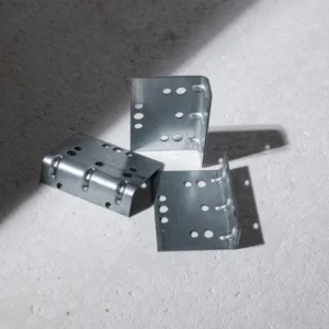 Reinforcing bracket small metal